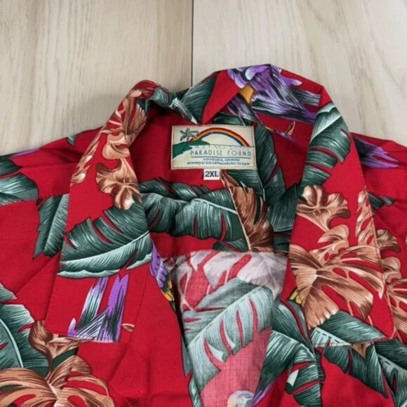 Paradise Found Shirt Men’s 2XL XXL Red Magnum PI Tropical Floral Parrot Camp - Picture 4 of 9